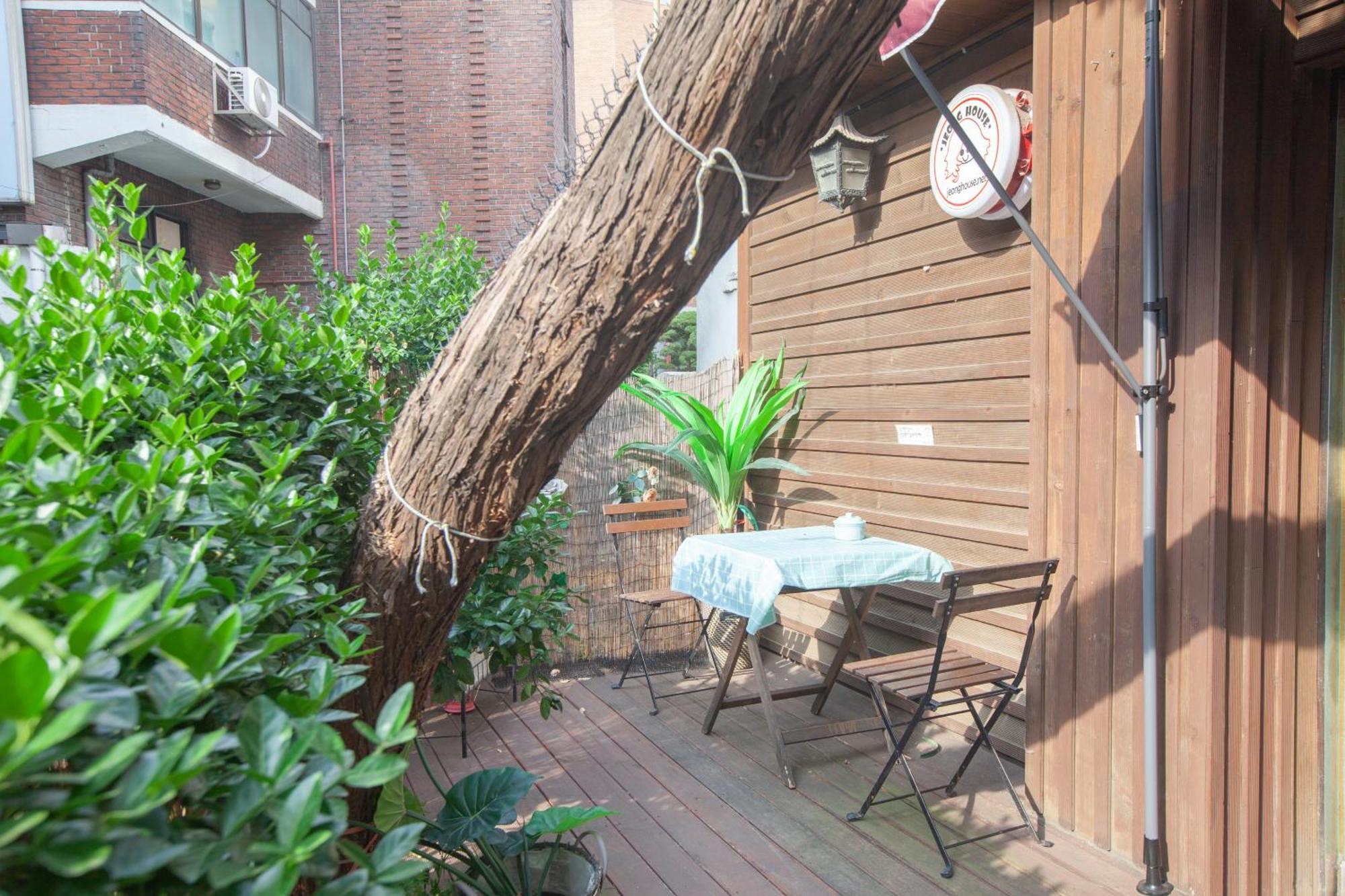 Jeong House Hotel Seoul Exterior photo